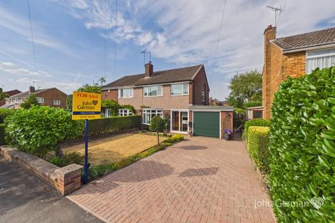 3 bedroom semi-detached house for sale, Porlock Avenue, Stafford