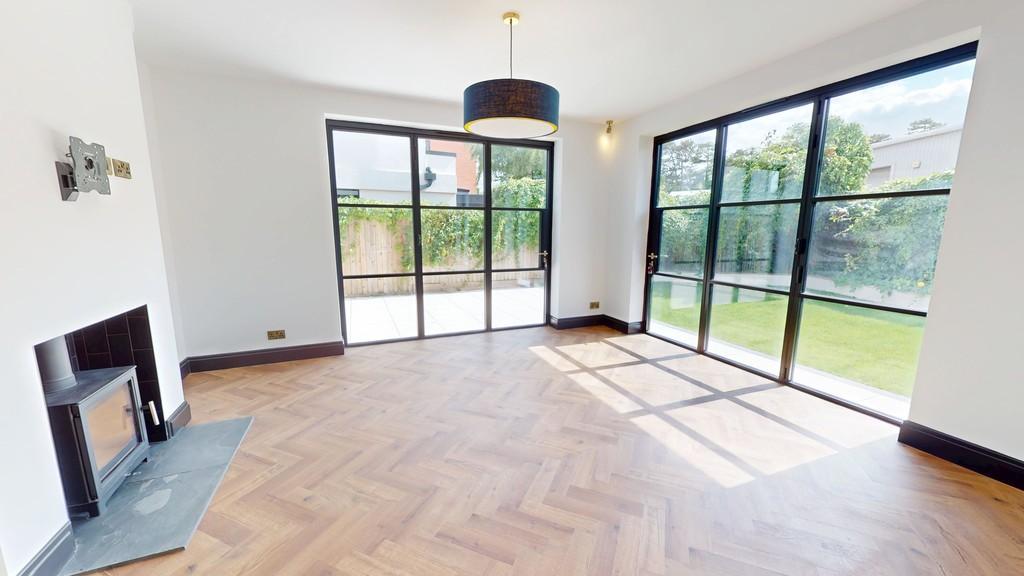 House in Mead Road - View 4