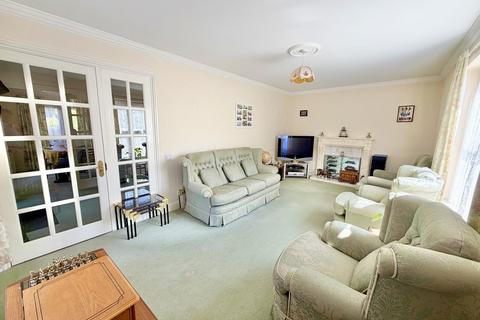 undefined, Mytchett Heath, Camberley GU16