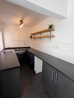 2 bedroom terraced house to rent, Nottingham Road, Ilkeston, DE7