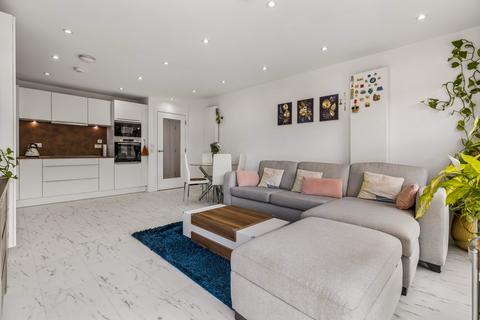 2 bedroom apartment for sale, Festival Court, Glasgow