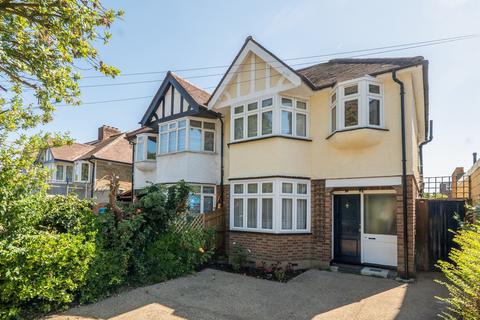 Epsom Road, Sutton SM3