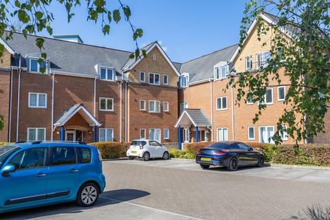 2 bedroom flat for sale, The Landings, Penarth Marina