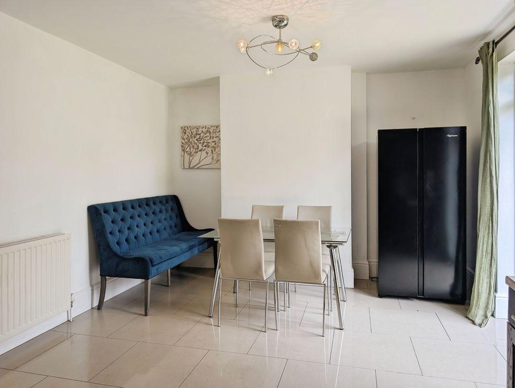 House in Newcastle Upon Tyne - View 5