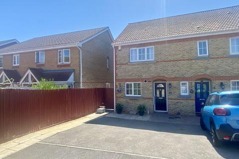 2 bedroom semi-detached house for sale, Gardenia Drive, Fareham PO15