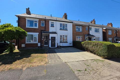 3 bedroom terraced house for sale, Laburnum Avenue, Sandwich CT13