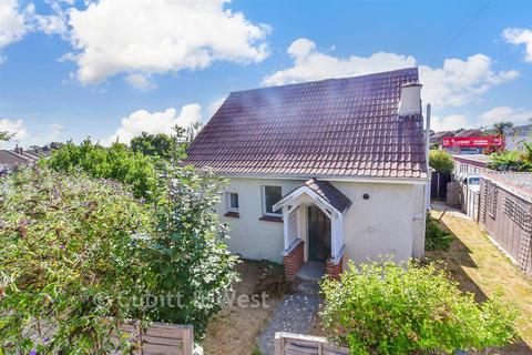 2 bedroom chalet for sale, Chichester Road, Bognor Regis PO21