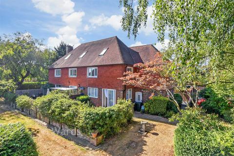 undefined, Vineys Gardens, Tenterden, Kent