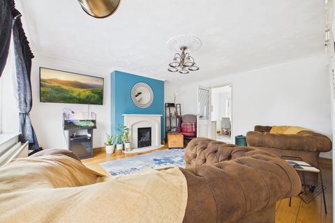 3 bedroom semi-detached house for sale, Katrina Grove, Featherstone, Pontefract, West Yorkshire, WF7