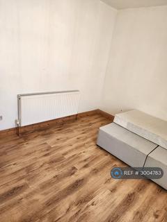 3 bedroom terraced house to rent, Esher St, Middlesbrough, TS1