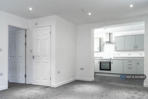 1 bedroom flat to rent, Coronation Court, Stoke-On-Trent, ST4