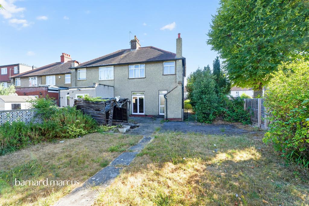Detached house exterior