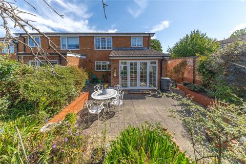 2 bedroom end of terrace house for sale, Kilpin Green, North Crawley, Newport Pagnell, Buckinghamshire, MK16