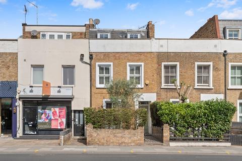 3 bed terraced house for rent in Kings Road, London, SW6