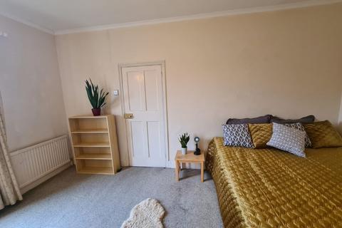 1 bedroom in a house share to rent, Dereham Road - UFR