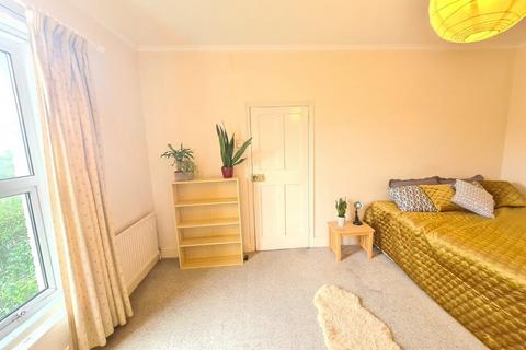 1 bedroom in a house share to rent, Dereham Road - UFR
