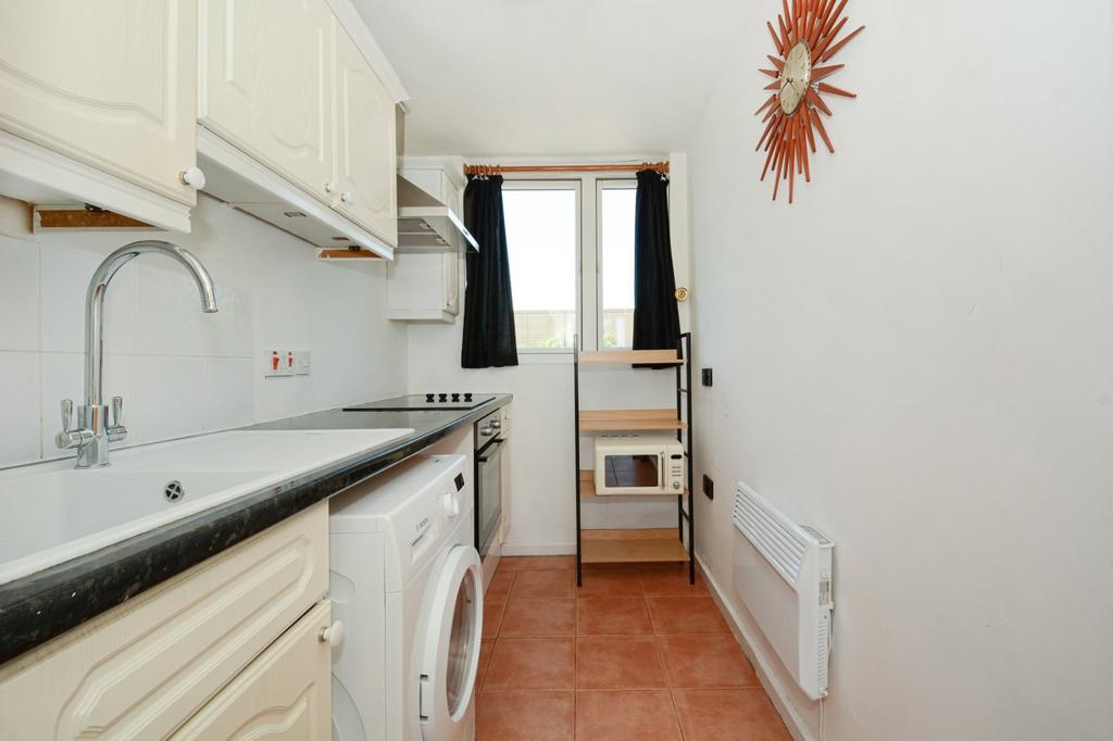 Apartment in London - View 4