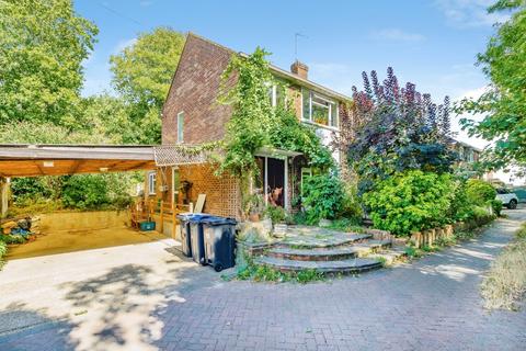 Famet Walk, Purley, CR8