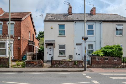 2 bedroom end of terrace house for sale, Painswick Road, Gloucester GL4
