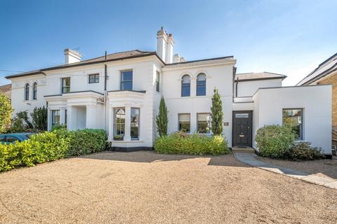 Ember Lane, Esher, KT10