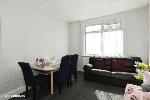 2 bedroom terraced house for sale, Davison Street, Stoke-on-trent, ST6