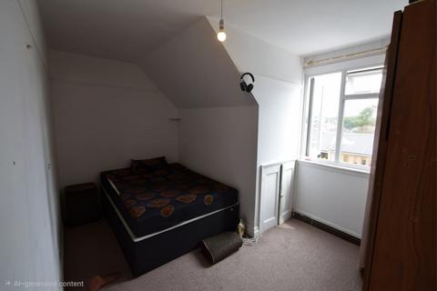 2 bedroom house share to rent, South Croydon CR2