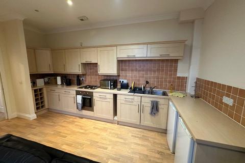 2 bedroom flat to rent, 29 Harrow Court, Middlesbrough