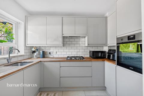 2 bedroom end of terrace house for sale, Audley Place, Sutton
