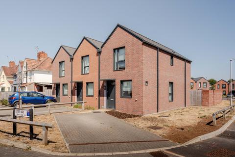 undefined, Knowle, Bristol BS4