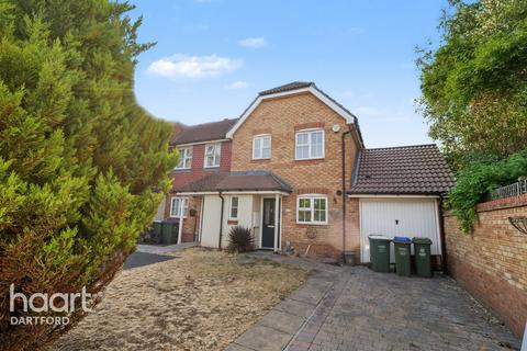 3 bedroom end of terrace house to rent, Alfriston Close, DARTFORD