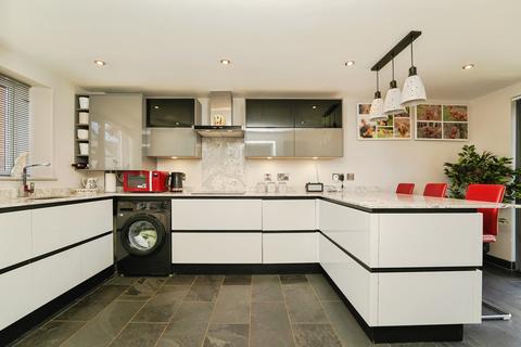 4 bedroom detached house for sale, Farriers Reach, CHELTENHAM, Gloucestershire, GL52