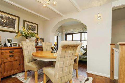 4 bedroom detached house for sale, Farriers Reach, CHELTENHAM, Gloucestershire, GL52