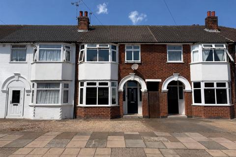 3 bedroom townhouse for sale, Milligan Road, Aylestone LE2