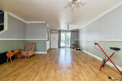 3 bedroom terraced house for sale, Kyrkeby, Letchworth Garden City