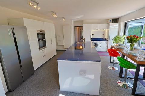 3 bedroom detached bungalow for sale, Broadlands Close, Coventry CV5
