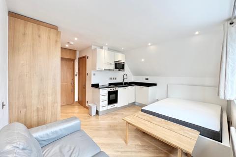 Studio to rent, 21 Frognal, LONDON NW3
