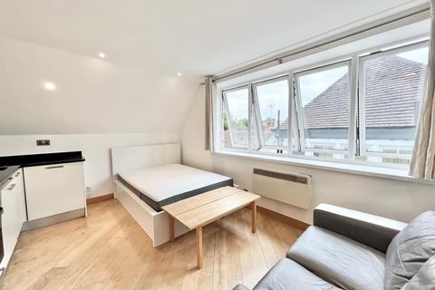 Studio to rent, 21 Frognal, LONDON NW3