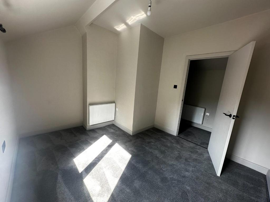 House in Sheffield - View 5