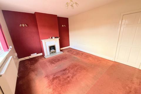 2 bedroom end of terrace house for sale, Backhold Drive, Halifax HX3