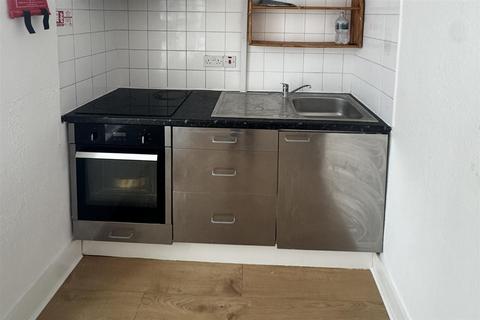 1 bedroom flat to rent, High Street, Harrow Wealdstone, HA3 5DQ