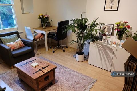 1 bedroom flat to rent, Leigham Vale, London, SW16