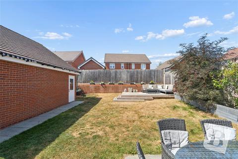 4 bedroom detached house for sale, Elstar Road, Ongar, Essex, CM5
