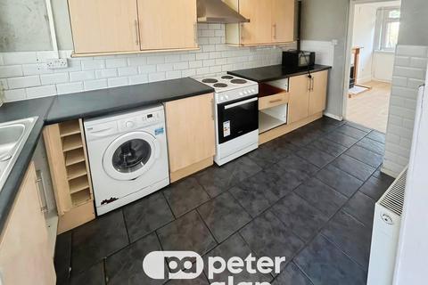 3 bedroom property to rent, Roundwood, Cardiff, CF23