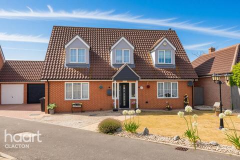 4 bedroom detached house for sale, St Johns Road, Clacton-On-Sea