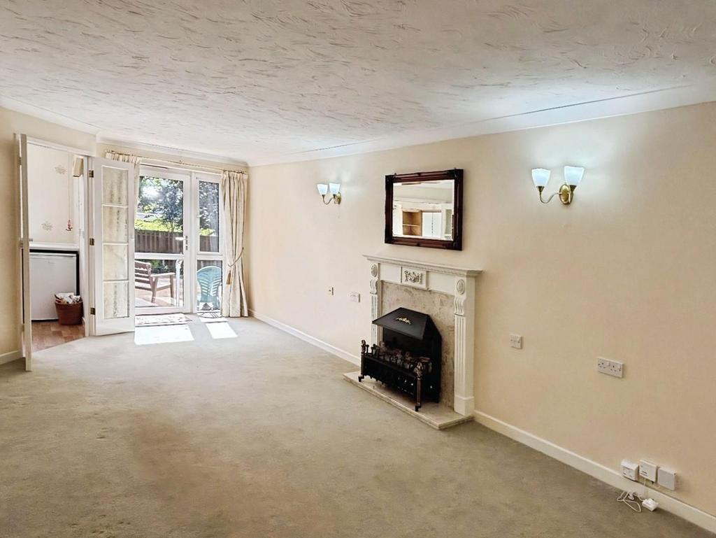 House in Birmingham, Maney, Sutton Coldfield - View 5