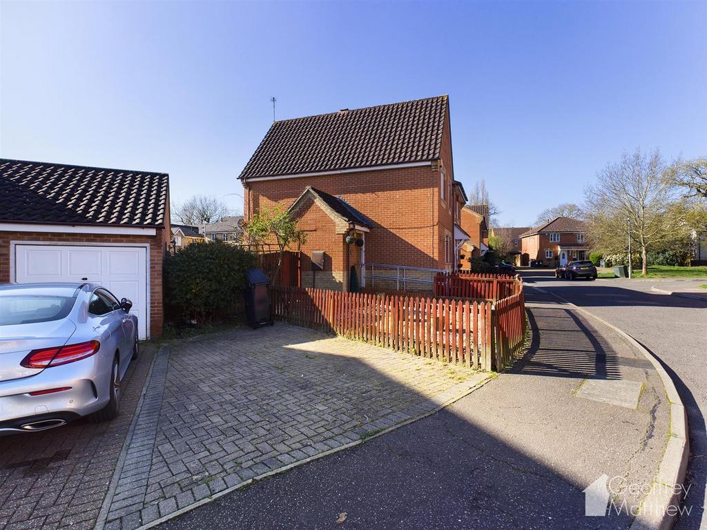 Driveway view, driveway