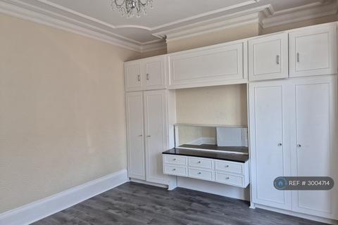 3 bedroom terraced house to rent, Cairo St, Sunderland, SR2