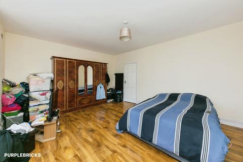 4 bedroom terraced house for sale, Nantwich Road, Crewe, CW2