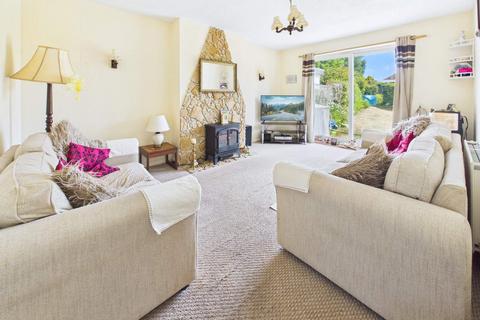 2 bedroom semi-detached bungalow for sale, Heol Y Nant, Rhiwbina, Cardiff. CF14