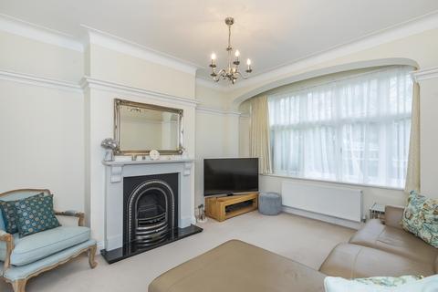 4 bed terraced house for rent in Mycenae Road London SE3